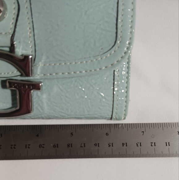 NEW! GUESS Wallet Lt. Blue  1*P*02 - Picture 2 of 7